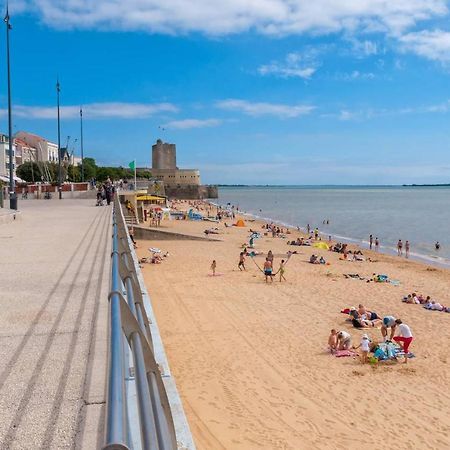 studio presqu'île Fouras proche de la plage parking privé Esterno foto