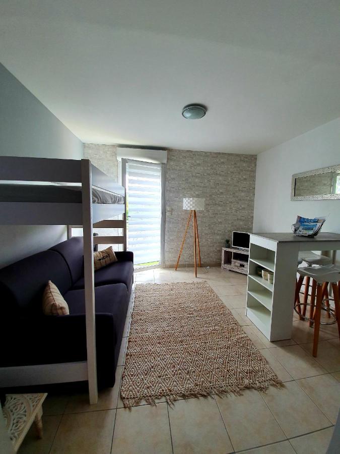 studio presqu'île Fouras proche de la plage parking privé Esterno foto